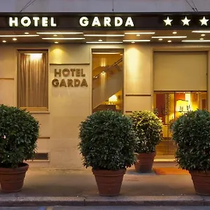 Garda 3*, Milán Italia