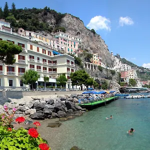 La Bussola 4*, Amalfi Włochy