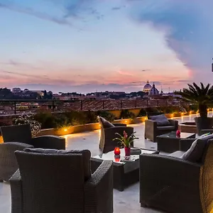 Navona Queen Rooftop Roma